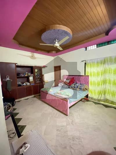 Beautiful Upper Portion Available Beautiful Upper Portion Available