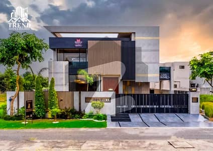 ڈی ایچ اے فیز 7 - بلاک ٹی فیز 7,ڈیفنس (ڈی ایچ اے),لاہور میں 5 کمروں کا 1 کنال مکان 10.5 کروڑ میں برائے فروخت۔