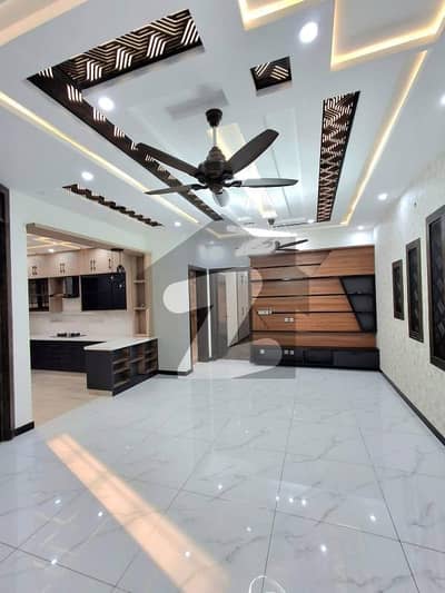 ڈی ایچ اے ڈیفینس فیز 1 ڈی ایچ اے ڈیفینس,اسلام آباد میں 3 کمروں کا 12 مرلہ زیریں پورشن 65.0 ہزار میں کرایہ پر دستیاب ہے۔