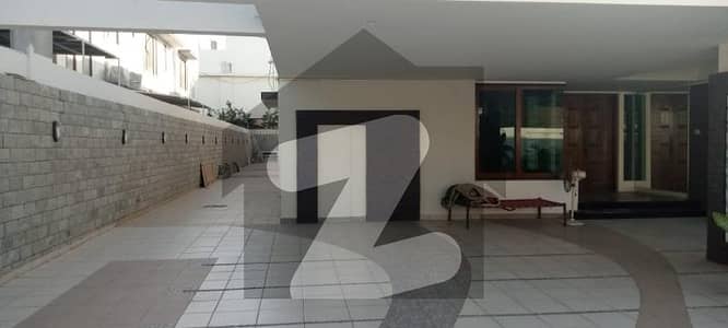 1000 yards bungalow for sale