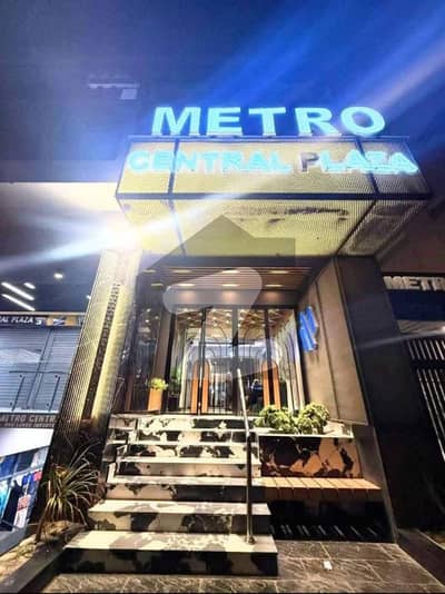 کلفٹن ۔ بلاک 9 کلفٹن,کراچی میں 3 کمروں کا 10 مرلہ فلیٹ 2.2 لاکھ میں کرایہ پر دستیاب ہے۔