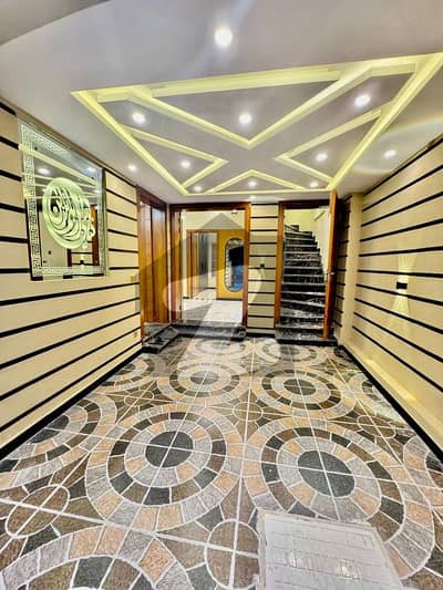 بحریہ ٹاؤن فیز 8 بحریہ ٹاؤن راولپنڈی,راولپنڈی میں 3 کمروں کا 7 مرلہ مکان 40.0 ہزار میں کرایہ پر دستیاب ہے۔