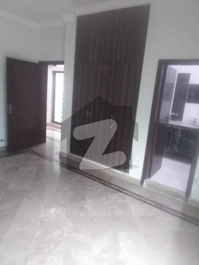 G. 9.1 ground porction for rent