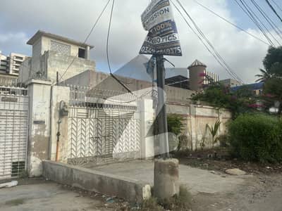 نارتھ ناظم آباد کراچی میں 1 کنال رہائشی پلاٹ 11.5 کروڑ میں برائے فروخت۔