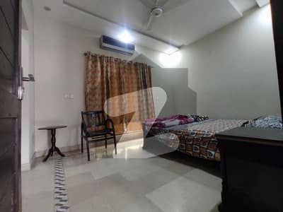 بحریہ ٹاؤن سیکٹرڈی بحریہ ٹاؤن,لاہور میں 2 کمروں کا 5 مرلہ بالائی پورشن 60.0 ہزار میں کرایہ پر دستیاب ہے۔