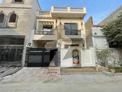 Prime Location 1125 Square Feet House For sale In GT Road