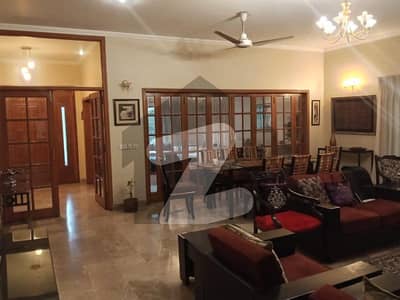 6 Spacious Bedrooms DOUBLE UNIT Owner Build well Maintained Full house Available for Sale at Prime Location of DHA Phase 3 6 Spacious Bedrooms DOUBLE UNIT Owner Build well Maintained Full house Available for Sale at Prime Location of DHA Phase 3