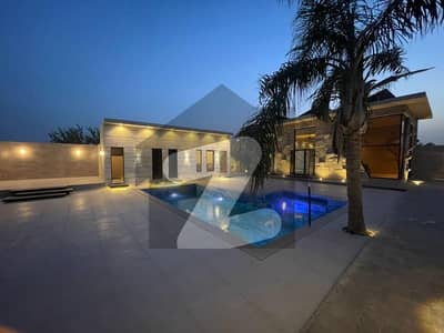 بیدیاں روڈ لاہور میں 4 کمروں کا 8 کنال فارم ہاؤس 15.0 ہزار میں کرایہ پر دستیاب ہے۔