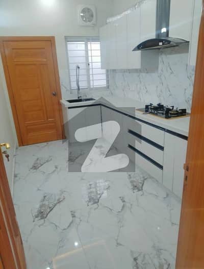 bahria enclave 5marla brand new designer House available for sale