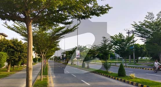 ڈی ایچ اے 11 رہبر فیز 4 ڈی ایچ اے 11 رہبر,لاہور میں 5 مرلہ رہائشی پلاٹ 53.0 لاکھ میں برائے فروخت۔