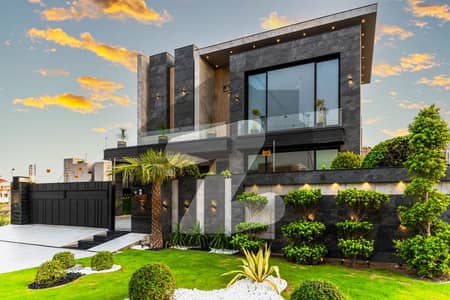 ڈی ایچ اے فیز 6 ڈیفنس (ڈی ایچ اے),لاہور میں 5 کمروں کا 1 کنال مکان 9.25 کروڑ میں برائے فروخت۔