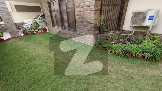 Brand New Luxury Bungalow for Sale 400 SQ Yards Location: Sindh Baloch Cooperative Housing Society