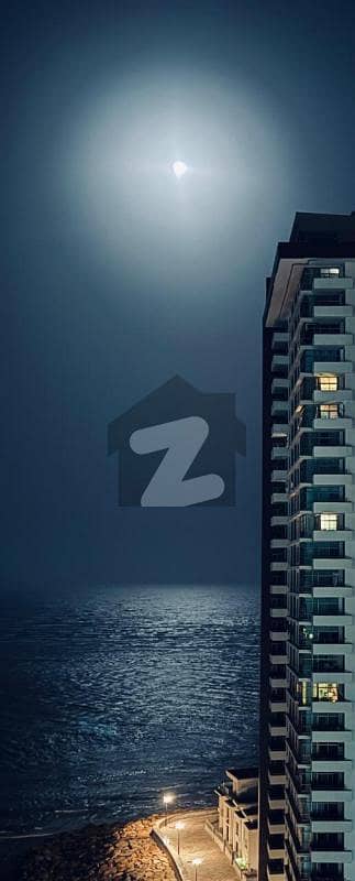 Get This Amazing Prime Location 2448 Square Feet Flat Available In Emaar Pearl Towers