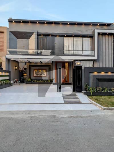 20 Marla Ultra Luxury Brand New Designer House For Sale In Valencia Town Lahore