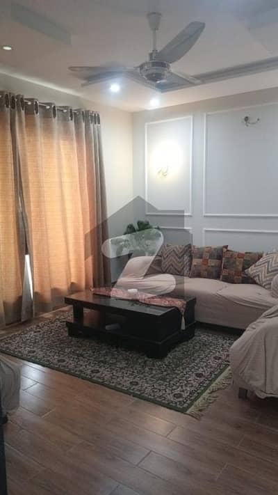 علی پارک کینٹ,لاہور میں 3 کمروں کا 5 مرلہ بالائی پورشن 85.0 ہزار میں کرایہ پر دستیاب ہے۔