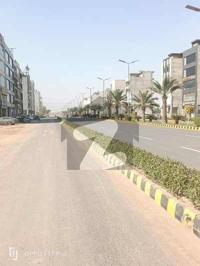 5 Marla Ideal Location Transfer Free Plot Available For Sale