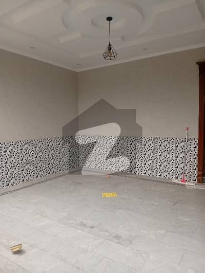 جناح گارڈنز فیز 1 جناح گارڈنز,ایف ای سی ایچ ایس,اسلام آباد میں 5 کمروں کا 7 مرلہ مکان 1.5 لاکھ میں کرایہ پر دستیاب ہے۔