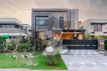 ڈی ایچ اے فیز 6 ڈیفنس (ڈی ایچ اے),لاہور میں 6 کمروں کا 1 کنال مکان 10.49 کروڑ میں برائے فروخت۔