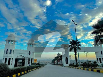 5 Marla Prime Location Plot For Sale