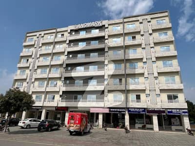 بحریہ ٹاؤن سیکٹر ای بحریہ ٹاؤن,لاہور میں 2 مرلہ دکان 89.0 لاکھ میں برائے فروخت۔