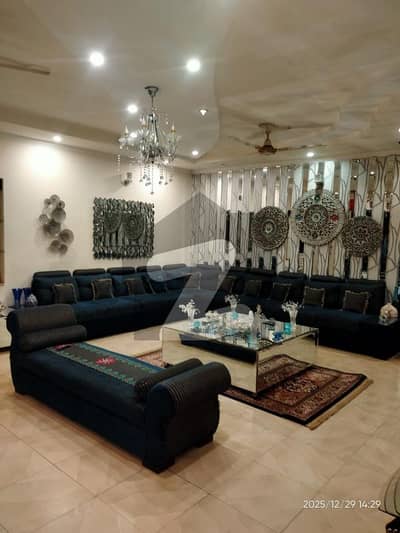 1 KANAL DOUBLE STORY HOUSE BLOCK F2 JOHARTOWN PH1