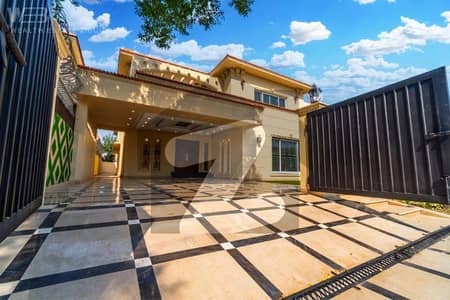 1 Kanal Modern House in DHA Phase 7 FOR SALE At Good PRICE