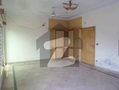 12 Marla Lower Portion Available For Rent In I-8/3, Islamabad
