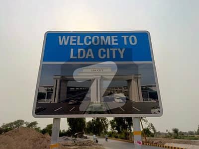 ایل ڈی اے سٹی فیز 1 ۔ بلاک اے ایل ڈی اے سٹی فیز 1 - جناح سیکٹر,ایل ڈی اے سٹی فیز 1,ایل ڈی اے سٹی,ایل ڈی اے روڈ,لاہور میں 1 کنال رہائشی پلاٹ 95.0 لاکھ میں برائے فروخت۔