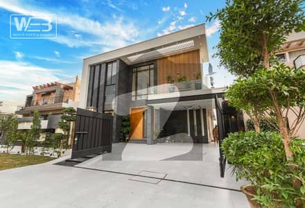 Modern 1 Kanal Facing Park FOR SALE NOW In DHA Phase 7