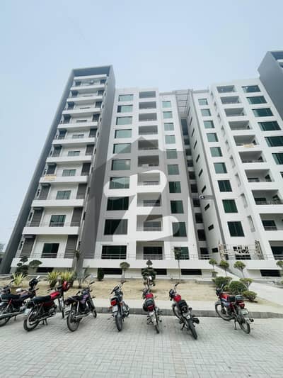 عسکری 10 عسکری,لاہور میں 4 کمروں کا 12 مرلہ فلیٹ 1.52 لاکھ میں کرایہ پر دستیاب ہے۔