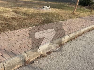 Sector J 8 Marla plot for sale