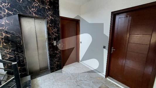 راحت کمرشل ایریا ڈی ایچ اے فیز 6,ڈی ایچ اے ڈیفینس,کراچی میں 3 کمروں کا 6 مرلہ فلیٹ 3.5 کروڑ میں برائے فروخت۔ راحت کمرشل ایریا ڈی ایچ اے فیز 6,ڈی ایچ اے ڈیفینس,کراچی میں 3 کمروں کا 6 مرلہ فلیٹ 3.5 کروڑ میں برائے فروخت۔