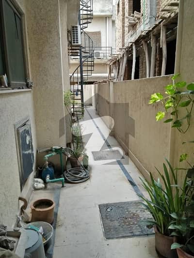 بحریہ ٹاؤن فیز 3 بحریہ ٹاؤن راولپنڈی,راولپنڈی میں 4 کمروں کا 10 مرلہ مکان 3.6 کروڑ میں برائے فروخت۔ بحریہ ٹاؤن فیز 3 بحریہ ٹاؤن راولپنڈی,راولپنڈی میں 4 کمروں کا 10 مرلہ مکان 3.6 کروڑ میں برائے فروخت۔