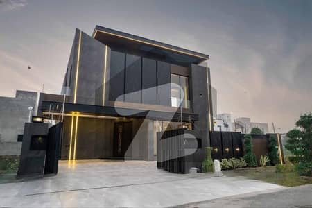 ڈی ایچ اے فیز 6 - بلاک کے فیز 6,ڈیفنس (ڈی ایچ اے),لاہور میں 5 کمروں کا 1 کنال مکان 8.65 کروڑ میں برائے فروخت۔