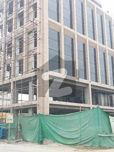 Building Sized 10 Marla Is Available For Rent In Bahria Town - Sector E