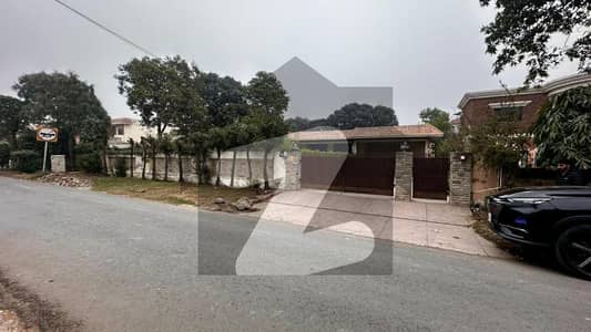 ڈی ایچ اے فیز 1 - بلاک ایم فیز 1,ڈیفنس (ڈی ایچ اے),لاہور میں 4 کمروں کا 2 کنال مکان 13.0 کروڑ میں برائے فروخت۔