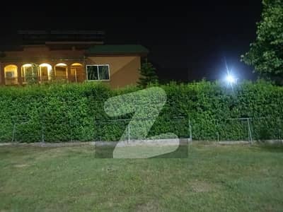 ڈی ۔ 12/2 ڈی ۔ 12,اسلام آباد میں 1 کنال رہائشی پلاٹ 13.75 کروڑ میں برائے فروخت۔