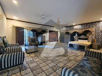 600 Yrd Bungalow For Rent DHA Phase Vi