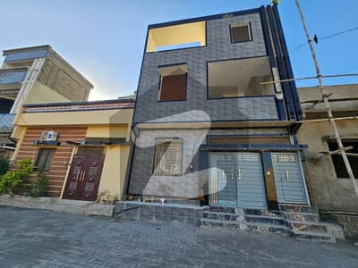 نارتھ ٹاون ریزیڈینسی سُرجانی ٹاؤن,گداپ ٹاؤن,کراچی میں 6 کمروں کا 3 مرلہ مکان 1.1 کروڑ میں برائے فروخت۔