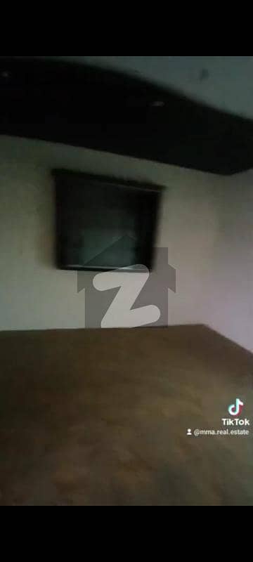 Allama Iqbal Town 10 Marla 2nd Floor Marla Tile Floor Portion