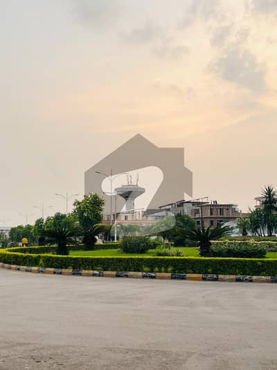 I Am Selling 1 Kanal Corner Residencial Plot In Block S,Gulberg Residencia Islamabad