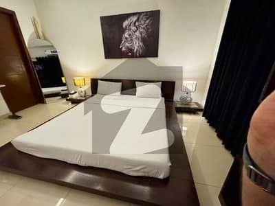 BEAUTIFULL TOW BEDROOM FURNISHED APARTMENT FOR RENT IN DHA LAHORE