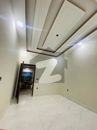 گلستانِِ جوہر ۔ بلاک 4 گلستانِ جوہر,کراچی میں 4 کمروں کا 10 مرلہ زیریں پورشن 2.9 کروڑ میں برائے فروخت۔