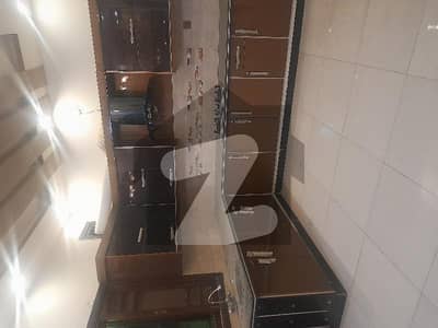 گلستانِِ جوہر ۔ بلاک 12 گلستانِ جوہر,کراچی میں 4 کمروں کا 5 مرلہ مکان 2.5 کروڑ میں برائے فروخت۔