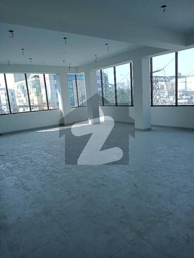 ڈی ایچ اے فیز 2 ایکسٹینشن ڈی ایچ اے ڈیفینس,کراچی میں 13 مرلہ دکان 4.5 لاکھ میں کرایہ پر دستیاب ہے۔