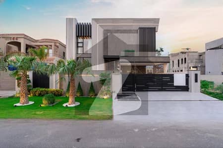100% Original Add 1 Kanal Top Quality Build Luxurious Beautiful Modern Design Double Height Lounge Full Furnished Villa With Basement For Sale In DHA Phase 5 Prime Location Near To Park