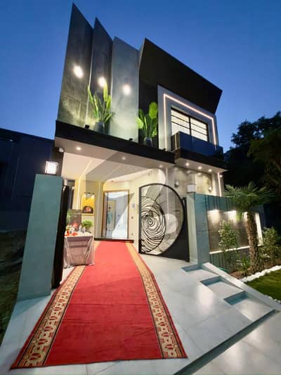Ultra-Modern 5 Marla Brand New House for Sale