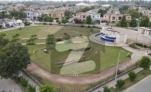 لیک سٹی۔ سیکٹر ایم 7 ۔ بلاک سی 1 لیک سٹی ۔ سیکٹرایم ۔ 7,لیک سٹی,رائیونڈ روڈ,لاہور میں 5 مرلہ رہائشی پلاٹ 80.0 لاکھ میں برائے فروخت۔