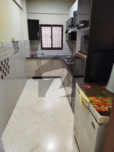 مسلم آباد سوسائٹی کراچی میں 2 کمروں کا 5 مرلہ فلیٹ 1.8 کروڑ میں برائے فروخت۔