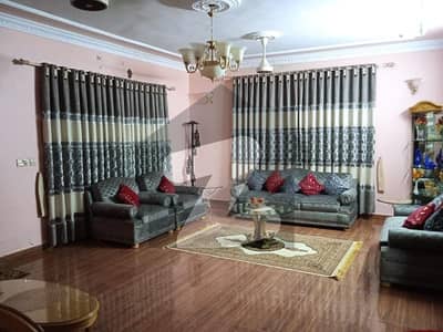 well maintained 500 yard Bungalow For Sale in DHA phase 1